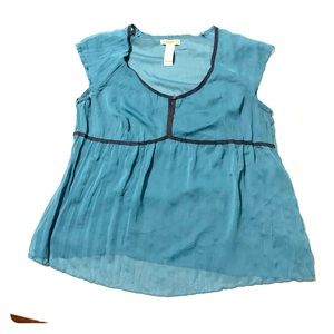 Stamp10 sheer top. Junior Size 14/women’s small?